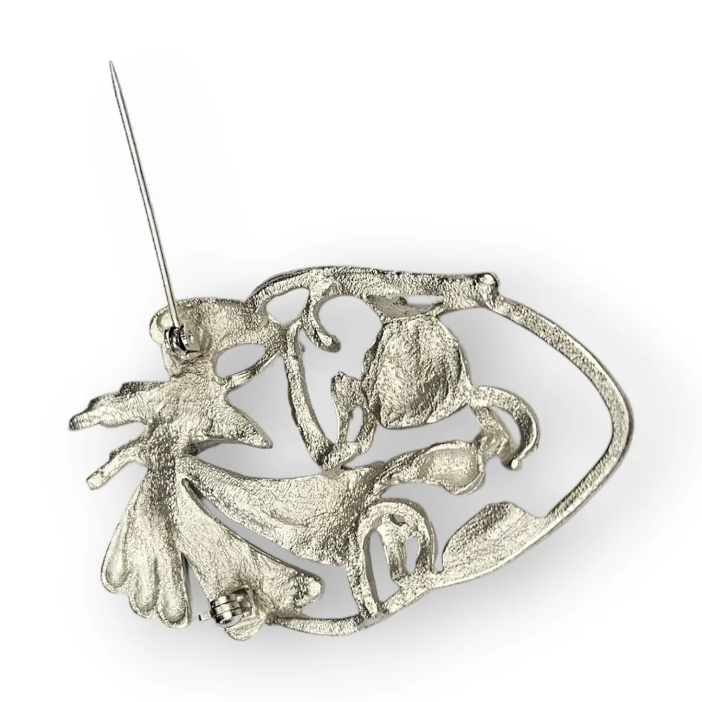Modernist Face Brooch Lady With Hat Brushed Silver Tone Open Work Vintage 2 5/8